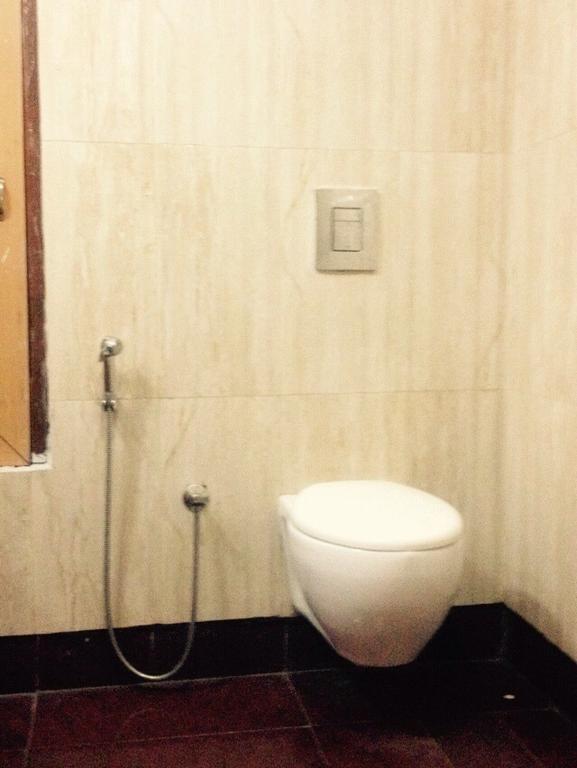 Hotel Bengal International Siliguri Habitación foto