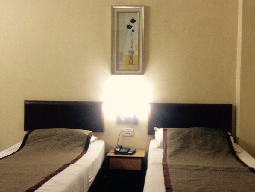 Hotel Bengal International Siliguri Habitación foto