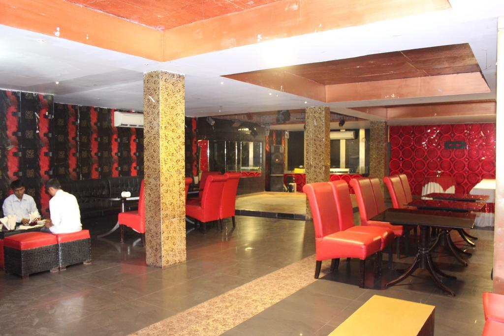 Hotel Bengal International Siliguri Exterior foto