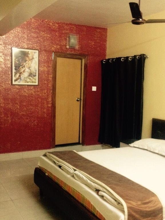 Hotel Bengal International Siliguri Habitación foto